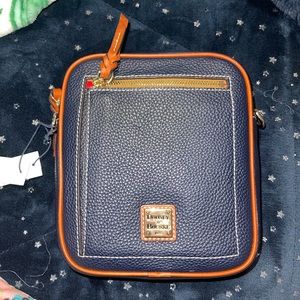 Dooney and Bourke crossbody bag